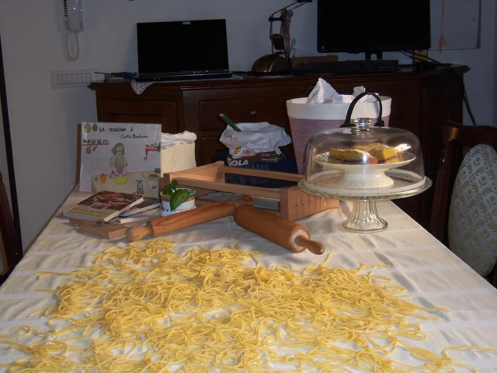 B&B Corte Barbieri Dolcè Bed & Breakfast