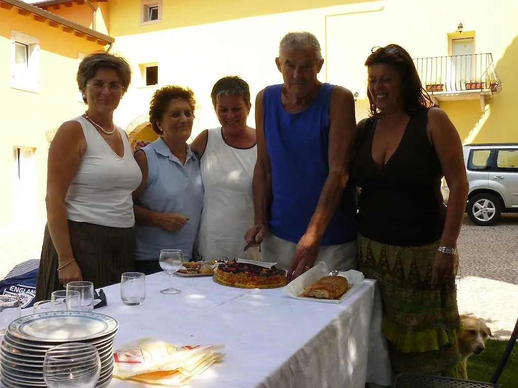 Bed & Breakfast B&B Corte Barbieri Dolcè Itálie